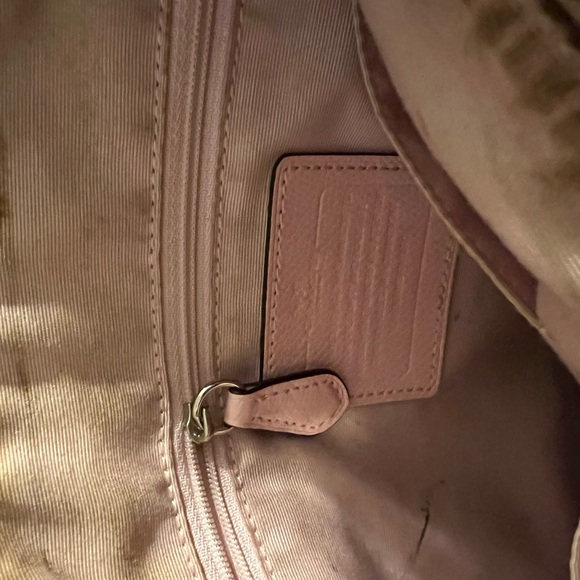 Coach bundle - Picture 3 of 4